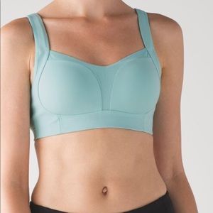 Lululemon tata tamer sport bra